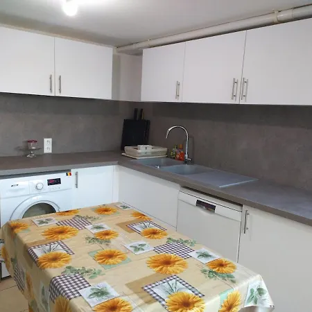 Townhouse - Entire Prinquiau