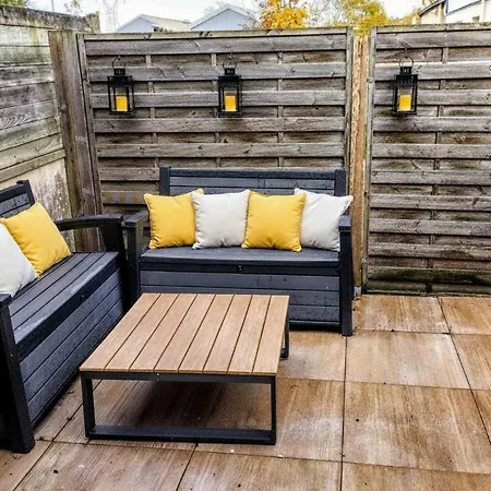 Townhouse - Entire Semesterbostad *